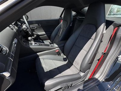 صورة 14 لـ 2019 Porsche 718