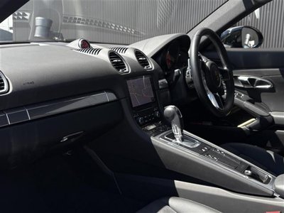 صورة 12 لـ 2019 Porsche 718