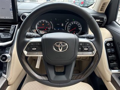 2024 Toyota LAND CRUISER 300 缩略图 13