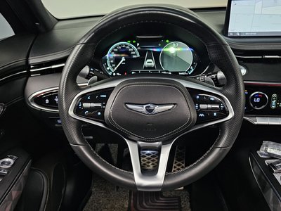 2021 Genesis GV70 thumbnail 13