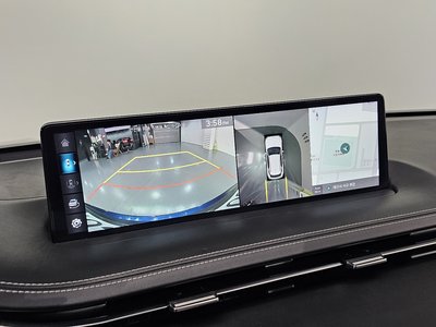 2021 Genesis GV70 thumbnail 14