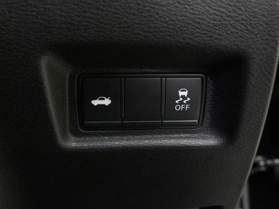 صورة مصغرة 26 لـ 2021 Nissan SKYLINE