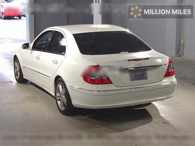 MERCEDES-BENZ E-CLASS - 2