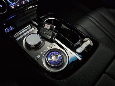 GENESIS G80 (RG3) - 9