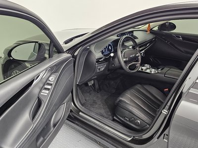 GENESIS G80 (RG3) - 10