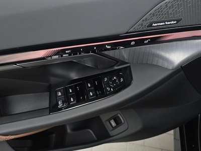 صورة مصغرة 23 لـ 2026 BMW 5 SERIES