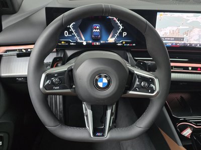 صورة مصغرة 18 لـ 2026 BMW 5 SERIES