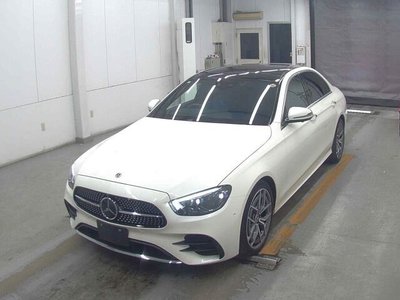 2021 Mercedes-BENZ E-CLASS photo 4