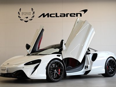 MCLAREN ARTURA - 5