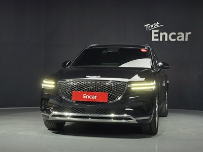 2022 Genesis GV70 photo 2