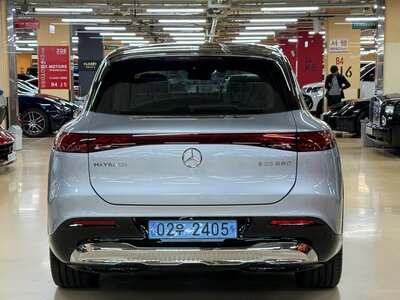 MERCEDES-BENZ EQS SUV - 3