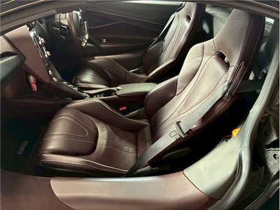 صورة 4 لـ 2020 Mclaren 720S SPIDER