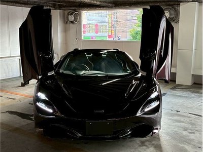 صورة 5 لـ 2020 Mclaren 720S SPIDER