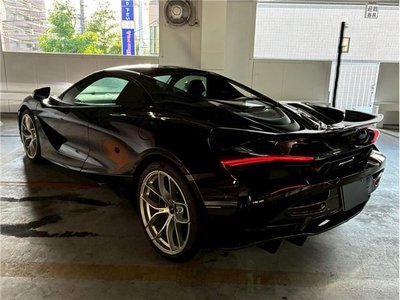 صورة 8 لـ 2020 Mclaren 720S SPIDER