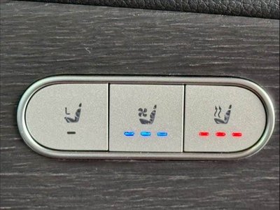 MERCEDES-BENZ GLE - 10