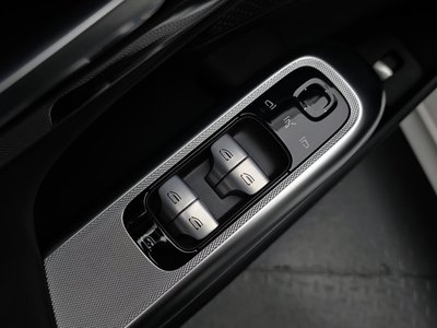 2024 Mercedes-BENZ E-CLASS 缩略图 27