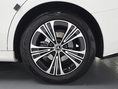 صورة 8 لـ 2024 Mercedes-BENZ E-CLASS