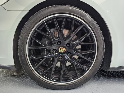 PORSCHE PANAMERA - 6