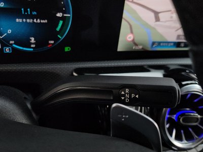 2021 Mercedes-BENZ A-CLASS 缩略图 12