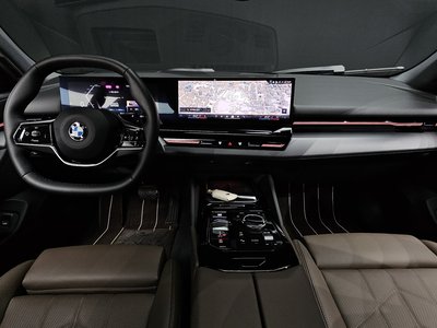 BMW 5 SERIES - 5