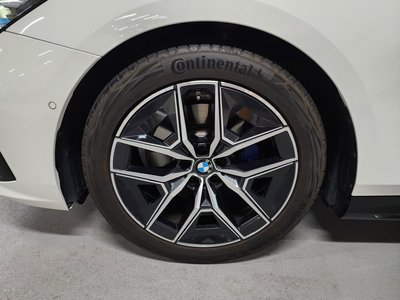 BMW 5 SERIES - 6