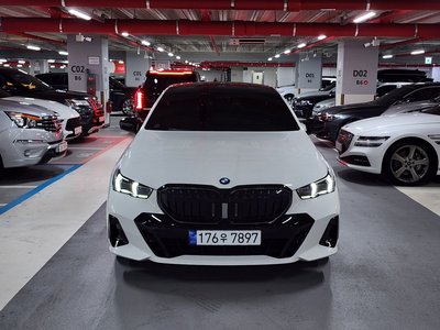 BMW 5 SERIES - 2