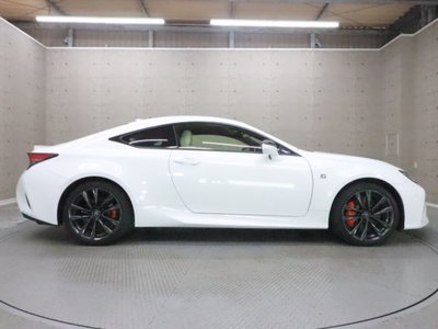 2024 Lexus RC — миниатюра 32