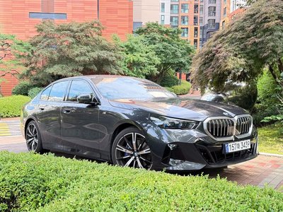 2024 BMW 5 SERIES 照片 5