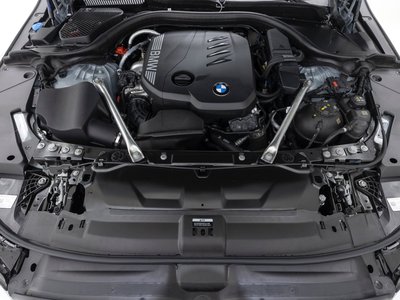 2025 BMW 5 SERIES 照片 8
