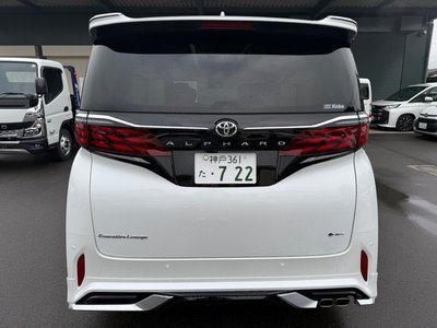 TOYOTA ALPHARD - 5