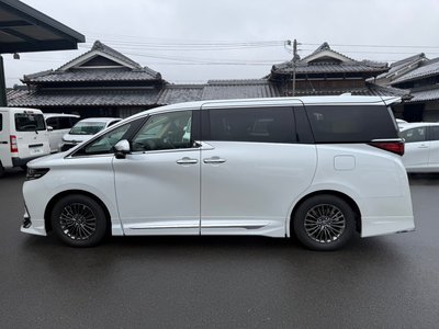 TOYOTA ALPHARD - 3
