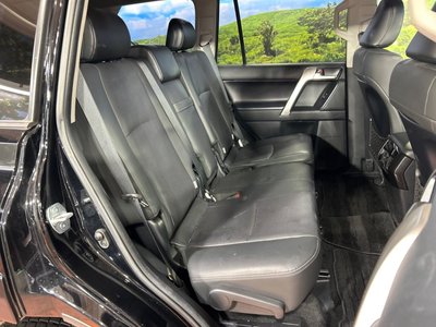 TOYOTA LAND CRUISER PRADO - 9