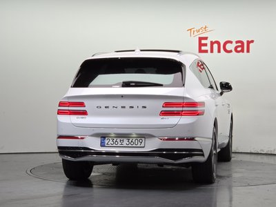 صورة 4 لـ 2024 Genesis GV80