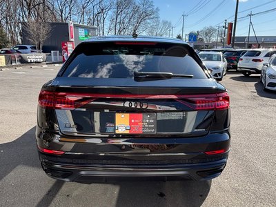 AUDI Q8 - 5
