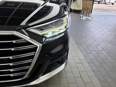 AUDI A8 - 9