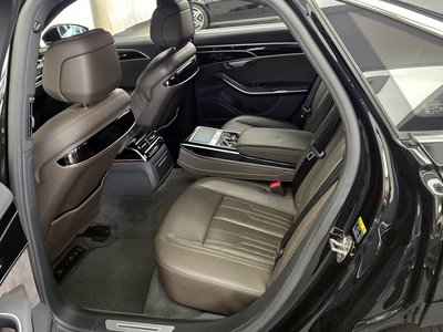 2021 AUDI A8 — миниатюра 16