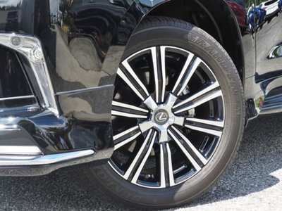 صورة مصغرة 19 لـ 2018 Lexus LX