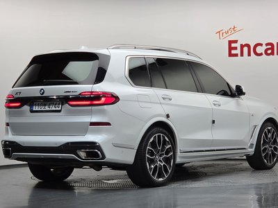 2025 BMW X7 照片 4