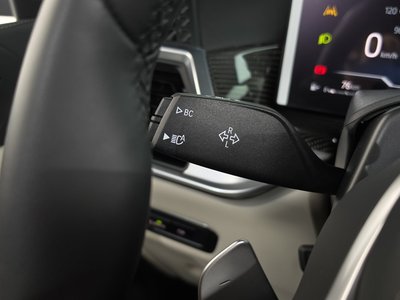 2025 BMW X7 thumbnail 37