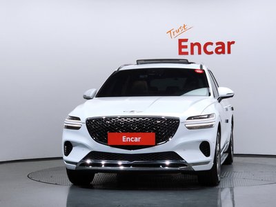 2022 Genesis GV70 photo 2