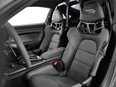 PORSCHE 911 - 7