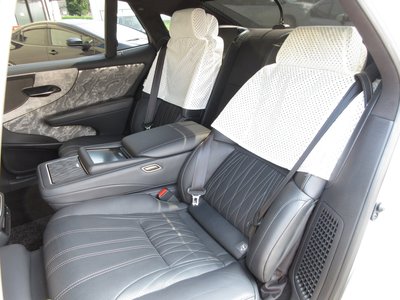 صورة مصغرة 61 لـ 2021 Lexus LS