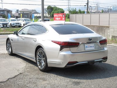 صورة مصغرة 13 لـ 2021 Lexus LS