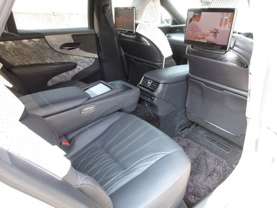 صورة مصغرة 55 لـ 2021 Lexus LS