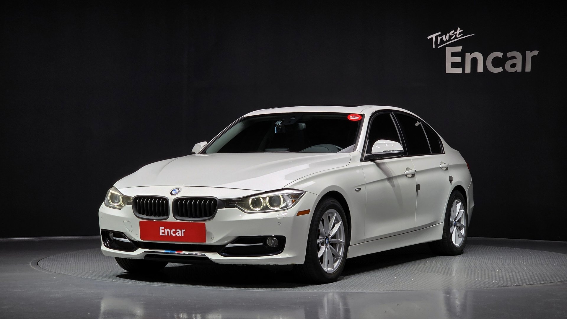 BMW 3 SERIES - View 1