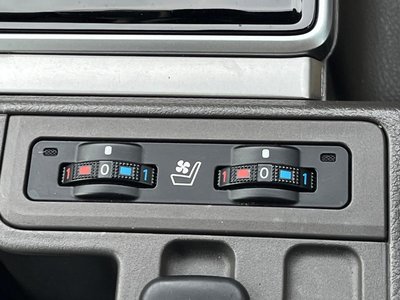 TOYOTA LAND CRUISER PRADO - 6