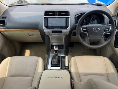 TOYOTA LAND CRUISER PRADO - 2