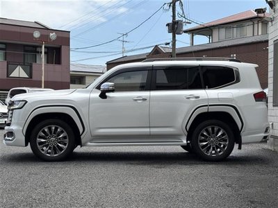 صورة مصغرة 22 لـ 2024 Toyota LAND CRUISER 300