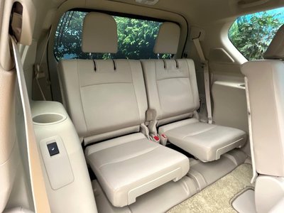 TOYOTA LAND CRUISER PRADO - 9