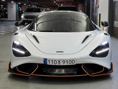 MCLAREN 765LT - 5
